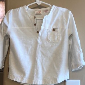 White baby boy Zara shirt